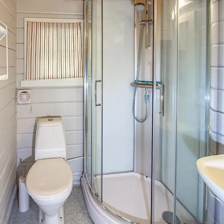 2 Bedroom Cozy In Eikesdal بيت للعطل Overas